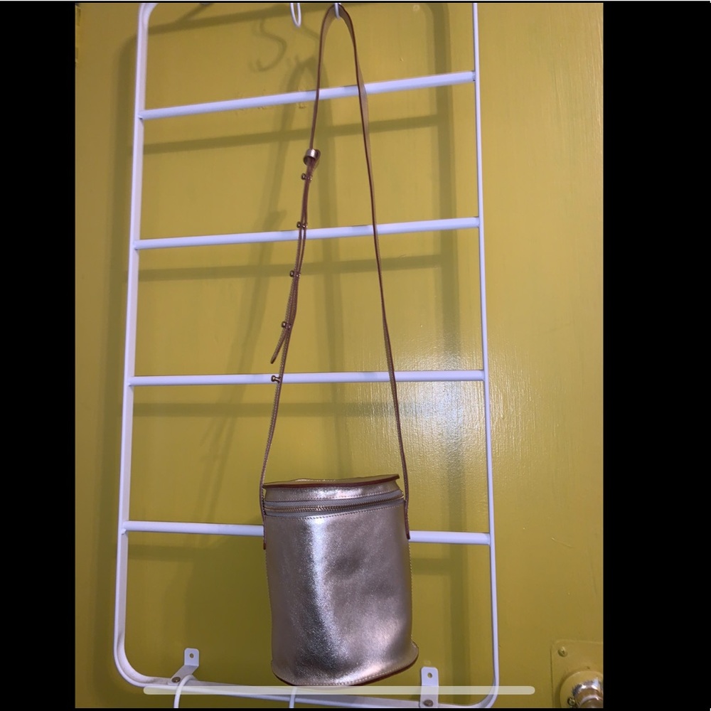Minor History Gold Cylindrical crossbody bag - Picture 2 of 4